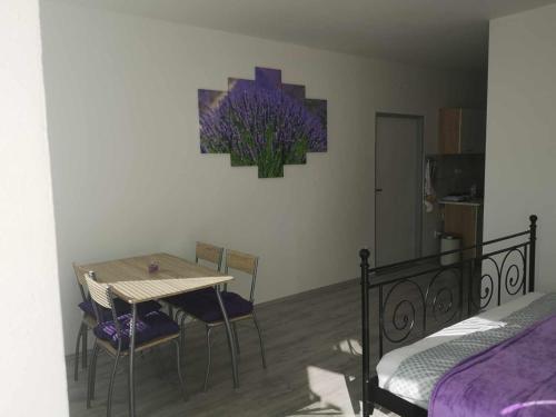 Postel nebo postele na pokoji v ubytování Apartmán U vody