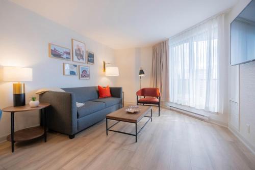 Les Suites Hotel Ottawaにあるシーティングエリア