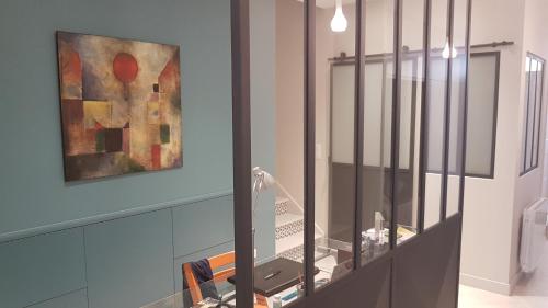 Bilik mandi di Loft Wagram - 24h - 10min circuit en tram