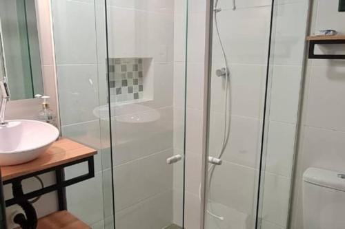 Phòng tắm tại Casa em Sambaqui - Sto Antônio de Lisboa