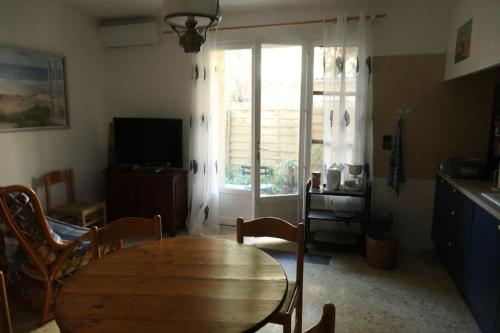 Beau T3, calme, parking gratuit