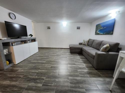 Don Vito's Home, DsG2 Short Lets, 250 mt Metrò photo 14