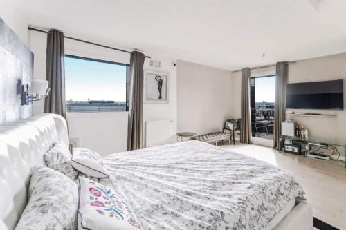 PENTHOUSE Deluxe River SIENE views -Link 14 - Orly 10min