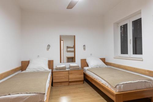 Posteľ alebo postele v izbe v ubytovaní Spacious 80m2 place, great views:-) 2 bedrooms !