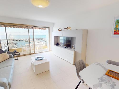 Vaste 2P climatisé avec terrasses, garage et Wifi à Menton