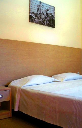 Katil atau katil-katil dalam bilik di Philoxenia Hotel & Studios