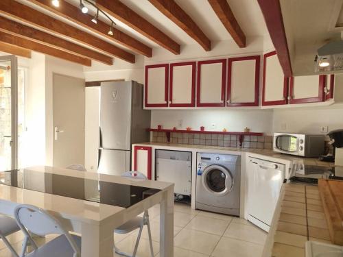 Η κουζίνα ή μικρή κουζίνα στο Maison,Gite 8 places