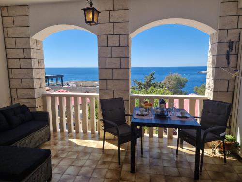 Antonia's place by Villa Kristonia
