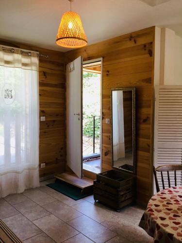 Photo de la galerie de l'établissement Natura, à Saint Antonin du Var