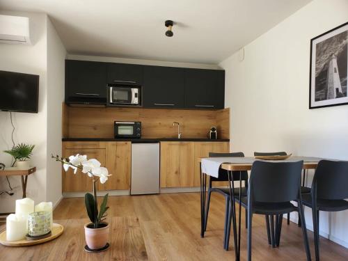 Superbe T2 neuf 42m² Cala Rossa (proche mer)