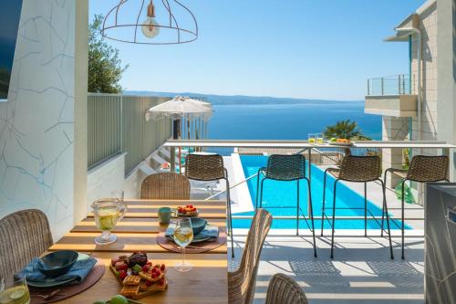 Casa GENI-heated pool, 3 bedrooms, sea views