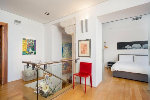 Imperial suite