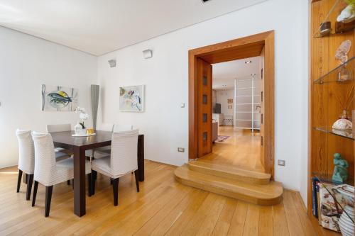 Imperial suite