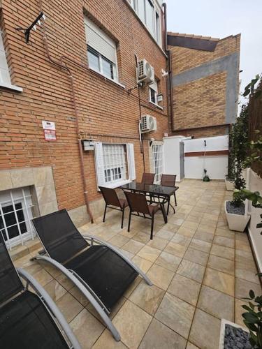 Elegant apartment with yard for 4 pax in Tetuan - 1