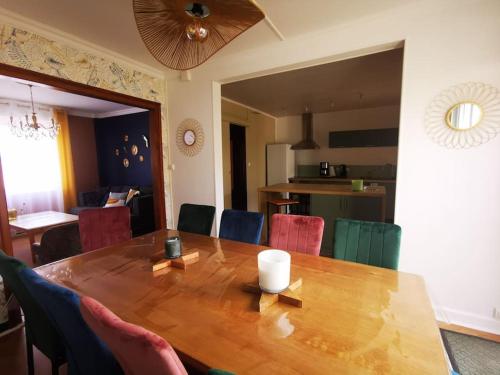 Køkken eller tekøkken på Maison de vacances pour 12 personnes