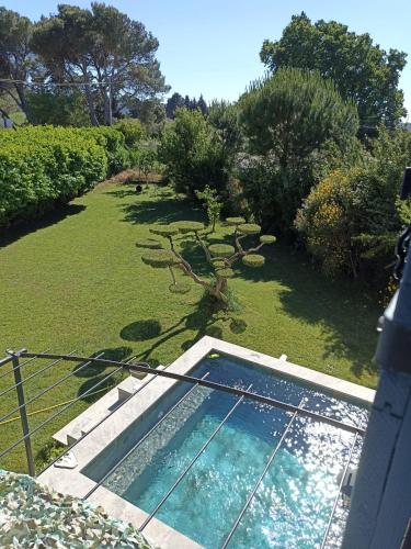 Photo de la galerie de l'établissement Villa Arsali - views on the Luberon, à Cheval-Blanc