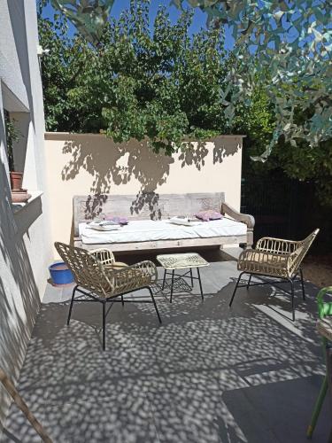 Photo de la galerie de l'établissement Villa Arsali - views on the Luberon, à Cheval-Blanc