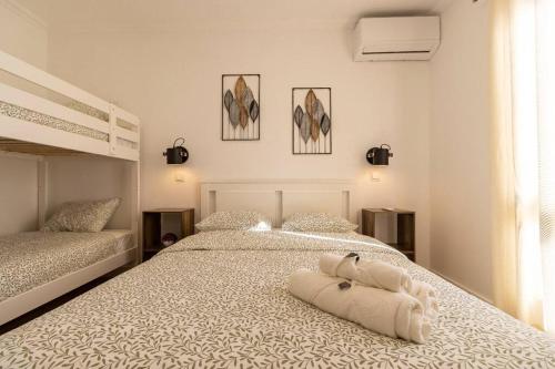 Casa Bella Cosy Albufeira, beach with Pool, OURA ST