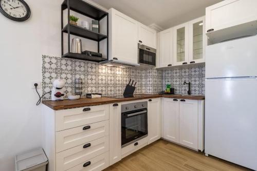 Casa Bella Cosy Albufeira, beach with Pool, OURA ST