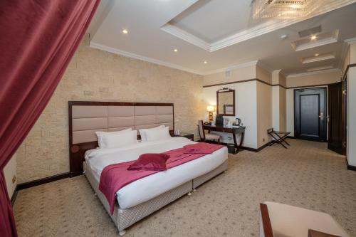 Gallery image of Jannat Regency in Bishkek