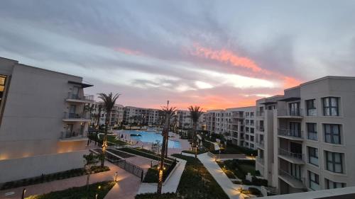 Swimmingpoolen hos eller tæt på Studio apartment, Marassi, North coast