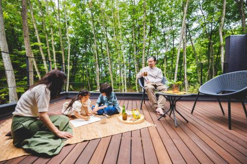 Clientes alojados en SAUNA FOREST CABIN 軽井沢 御代田 B棟 mori-asobi