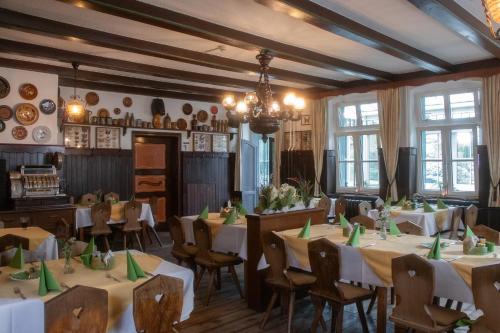 Hotel Bleske im Spreewaldにあるレストランまたは飲食店