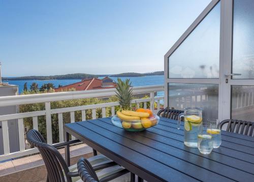 Hvar Pavičić Top View apartments
