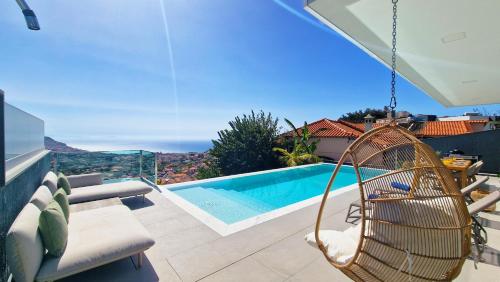 Villa Obra-Prima - Pool & Jacuzzi by LovelyStay