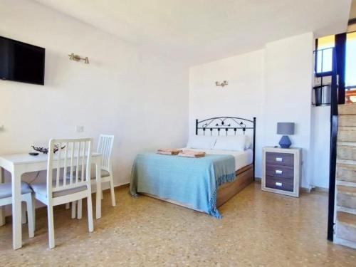 Studio in Aloha Playa