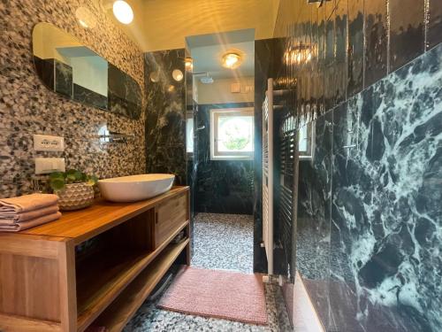 Gallery image of Villa Lou in Toscolano Maderno