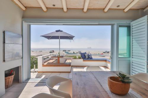 Photo de la galerie de l'établissement Tides Holiday Home, à Paternoster
