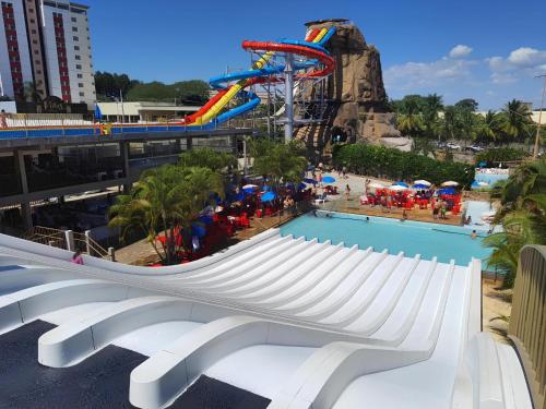 A piscina localizada em Piazza com acesso ao Acqua Park ou nos arredores