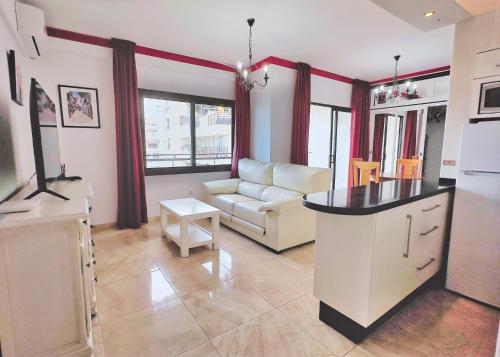 Mediterraneo 702 Super Studio with Amazing Sea Views