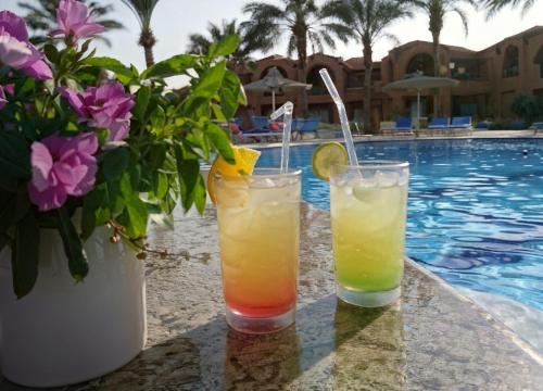 Kolam renang di atau dekat dengan Las Cabanas Apartment