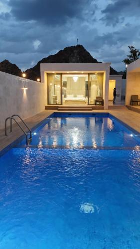 Jeema lodge