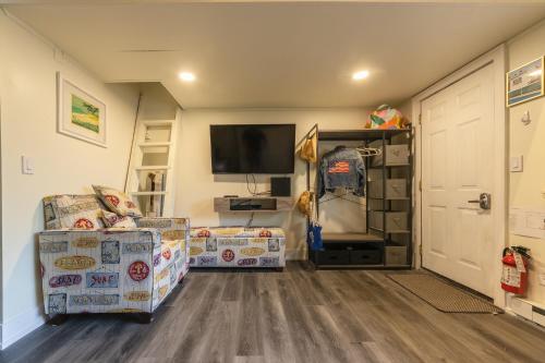 Afbeelding uit fotogalerij van Arrowhead - Studio close to downtown Saugatuck! in Saugatuck