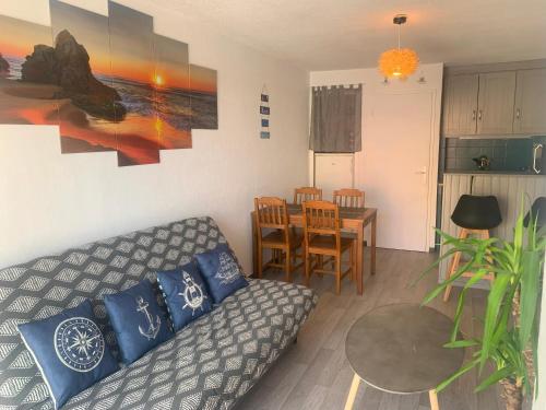 Joli studio proche plage du Môle