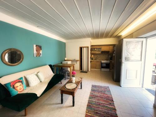 Central Apartment Corfu island near the port