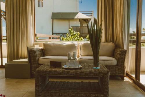 Uma área de estar em Jashita Hotel - Nefertiti Honeymoon Suite - Mexico