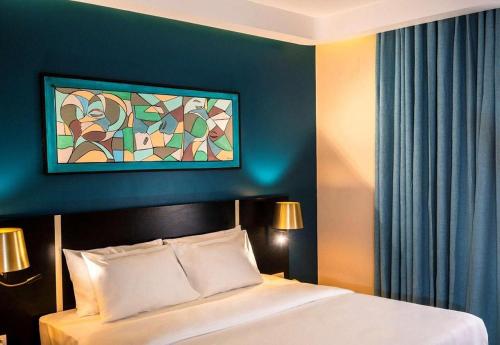Een bed of bedden in een kamer bij Dreams hotel