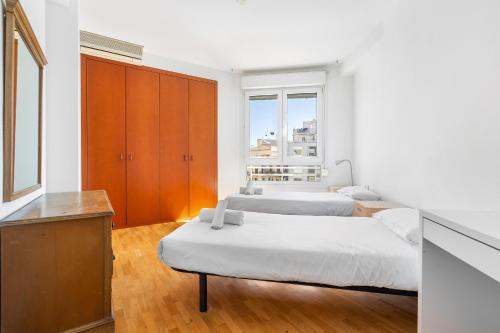 Families & Groups 4BR2BA by Sagrada