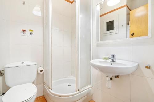 Families & Groups 4BR2BA by Sagrada