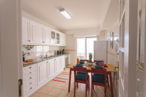 Best Houses 01 - Peniche Pearl