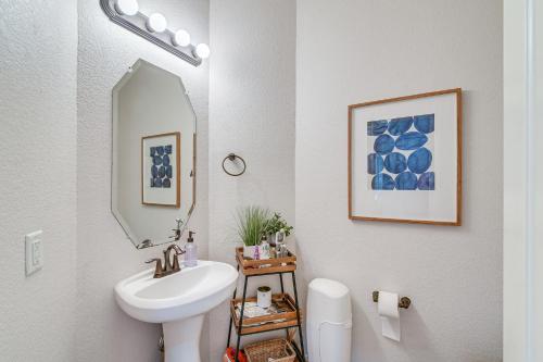 Gallery image of Modern Houston Home with Patio 12 Mi to Downtown! in Houston