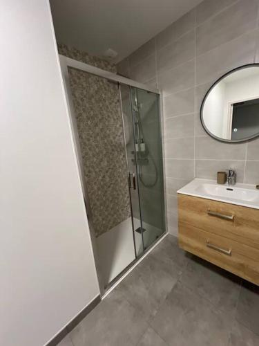 Un baño de le cocon vézerontin