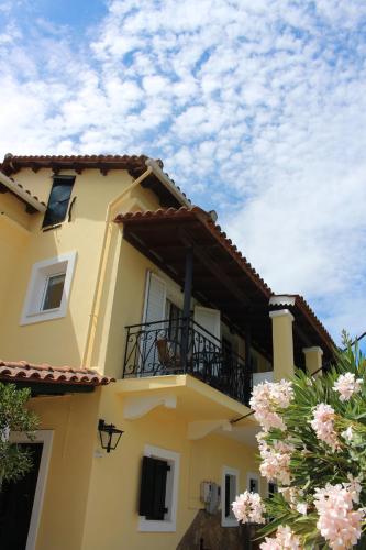 Gallery image of Villa Depis in Roda