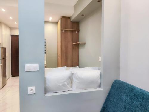 Stylish Fully Equipped City Center Condo