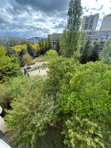 Photo de la galerie de l'établissement Appartement Refait à Neuf 3 lits deux chambres parking, à Boulogne-Billancourt