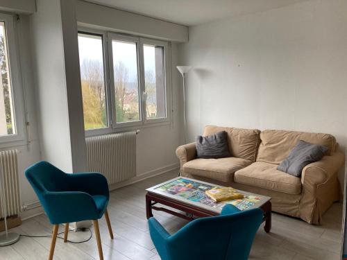 Grand appart proche Versailles.